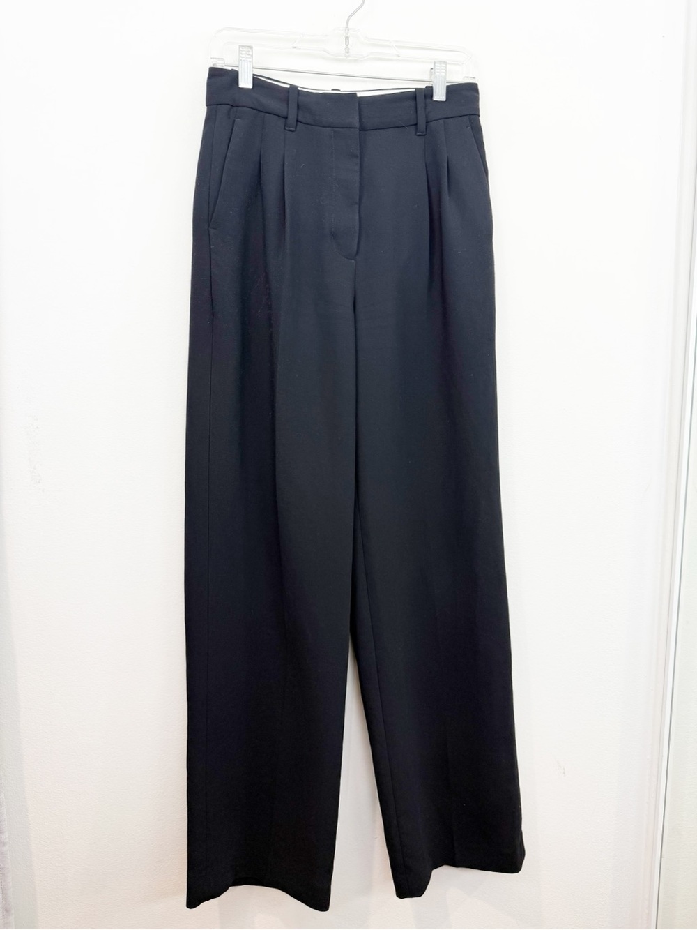 Wilfred The Effortless Pant in Black Size 4